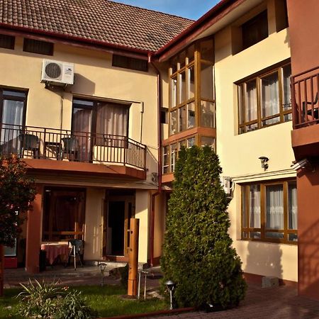 Pensiunea Vlad Home Timişoara Exterior foto