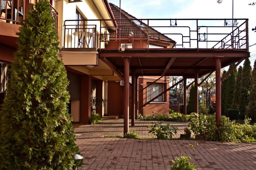 Pensiunea Vlad Home Timişoara Exterior foto